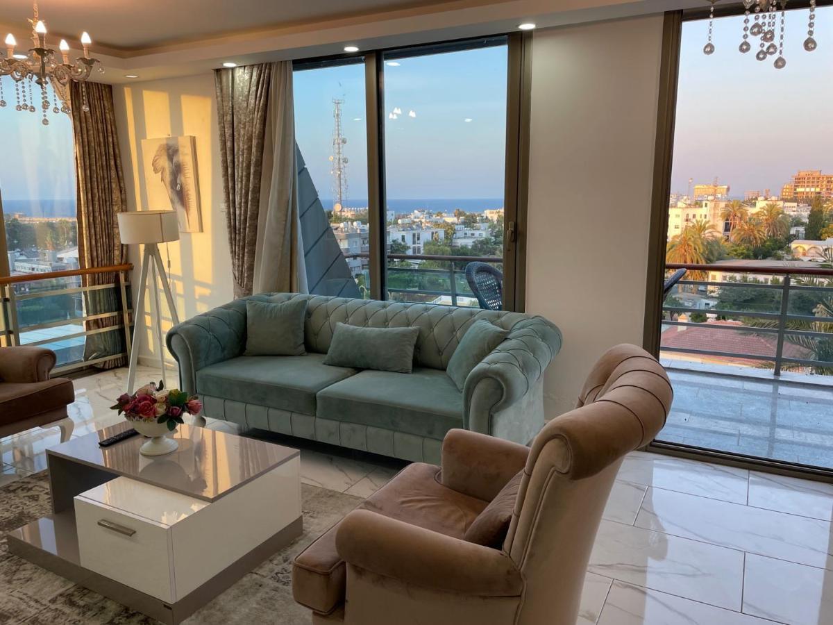 Appartamento Elegant 2+1 Flat In The Heart Of Kyrenia + Wifi Esterno foto